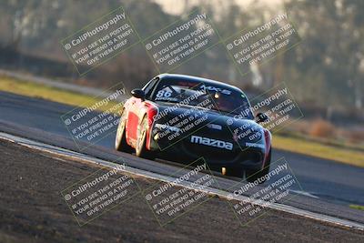 media/Jan-13-2024-CalClub SCCA (Sat) [[179f4822a7]]/Group 7/Sunset (Race)/